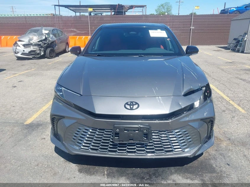 Toyota Camry 2.5l Xse* HYBRID* , снимка 12 - Автомобили и джипове - 54711038