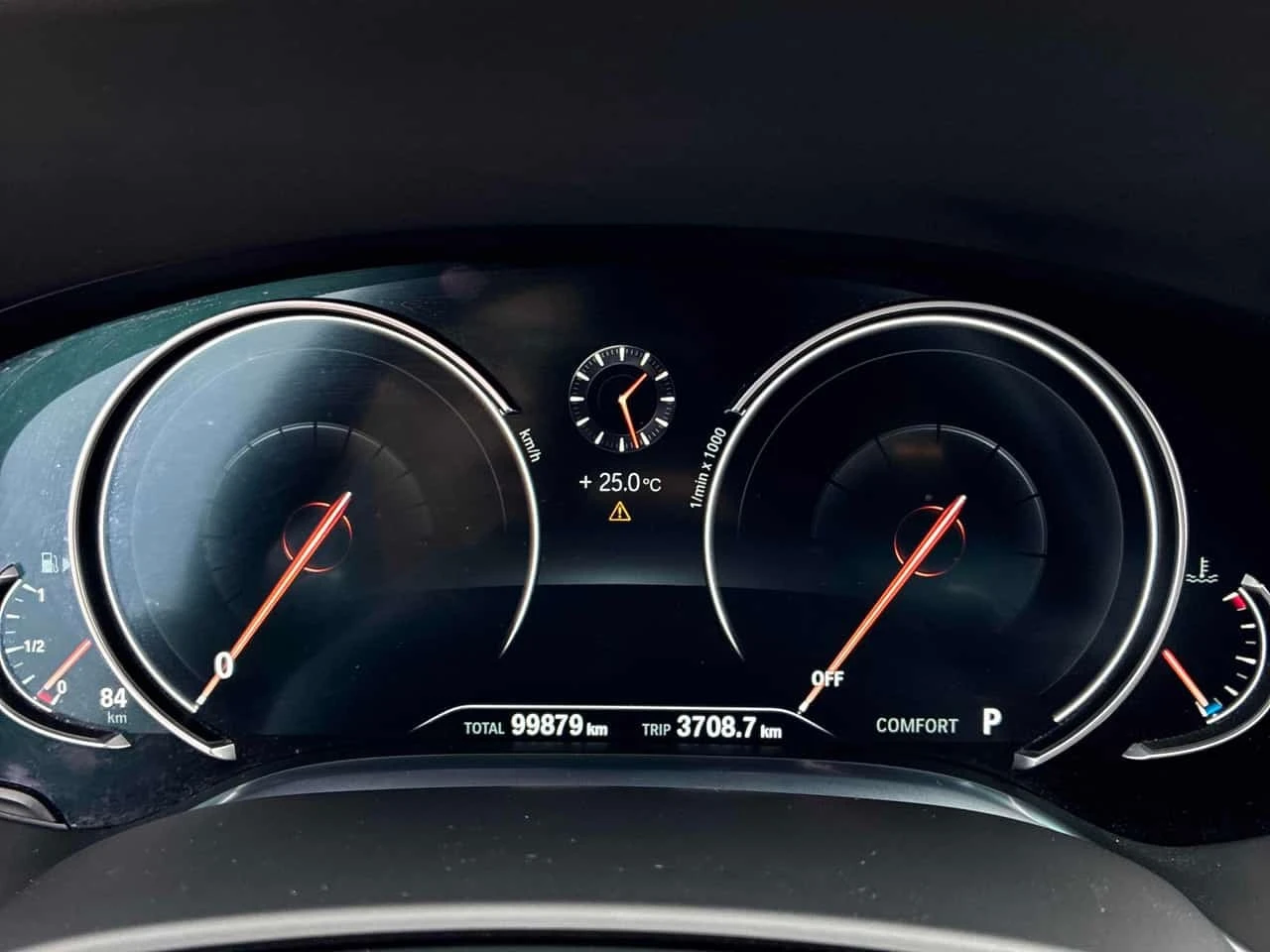 BMW 750 * 750i xDrive * CARFAX * БЕЗ ПЪРВОНАЧАЛНА ВНОСКА, снимка 8 - Автомобили и джипове - 55783053