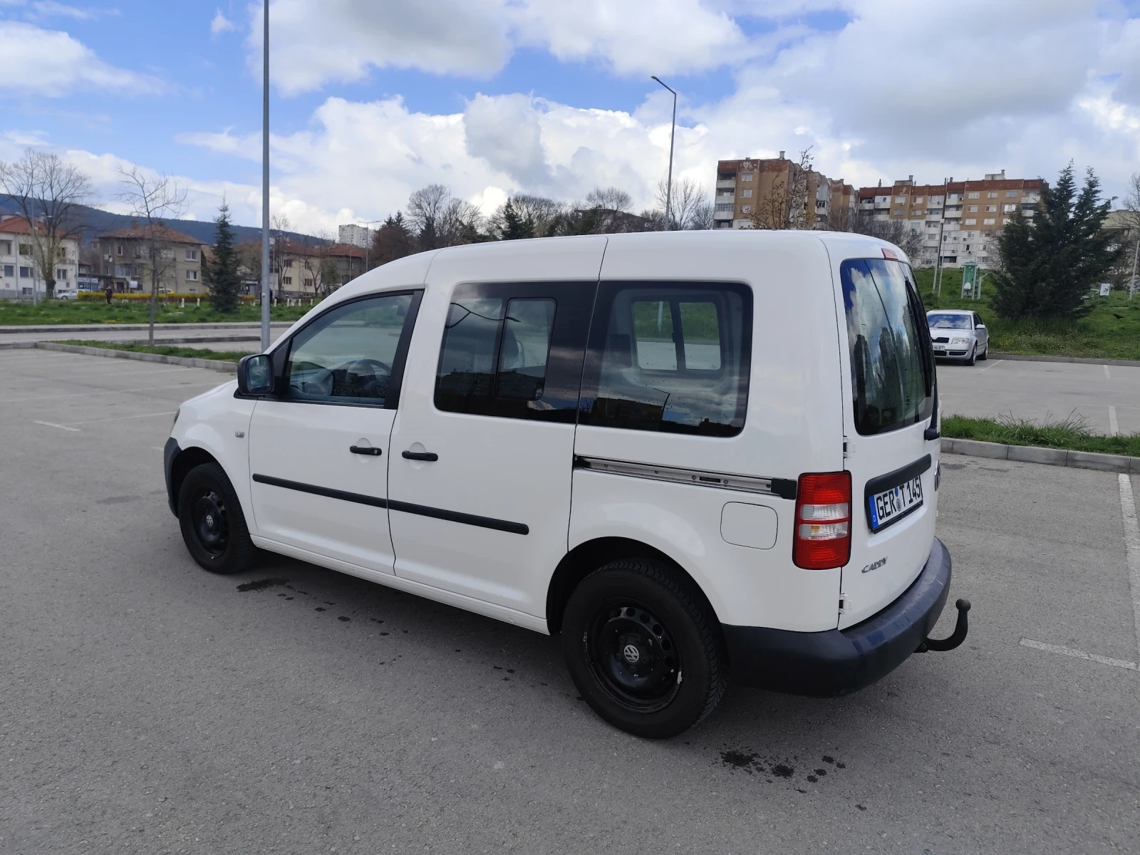 VW Caddy 1.6 tdi navi , снимка 6 - Автомобили и джипове - 55852037
