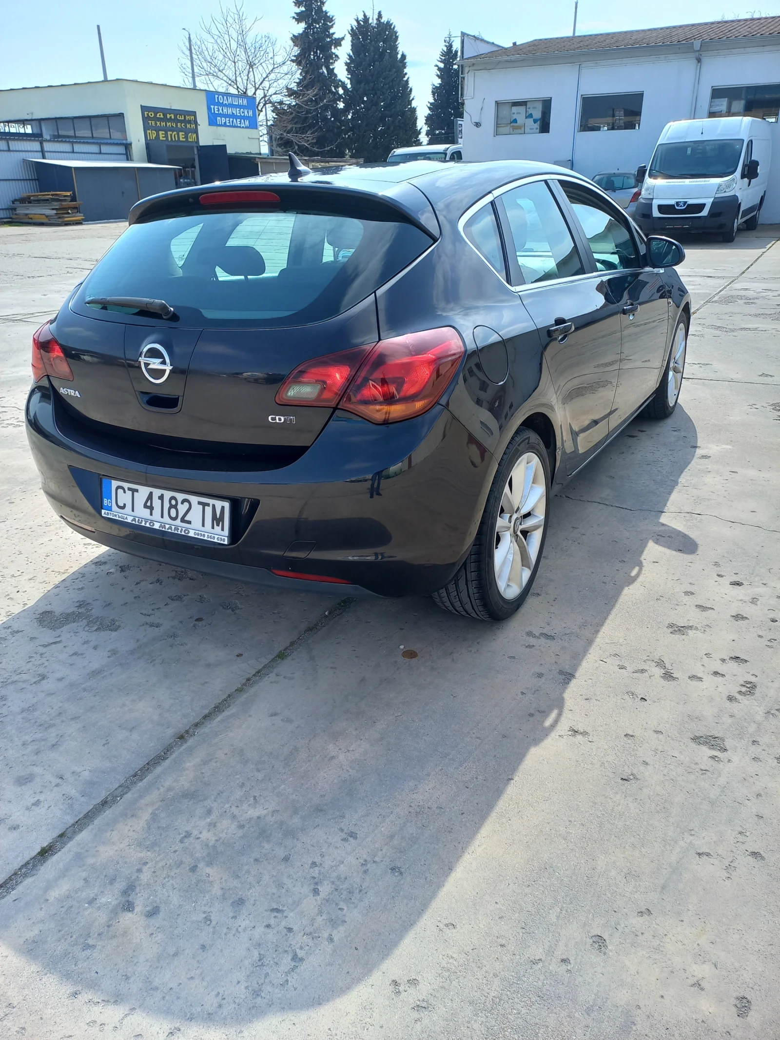 Opel Astra, снимка 6 - Автомобили и джипове - 56049554