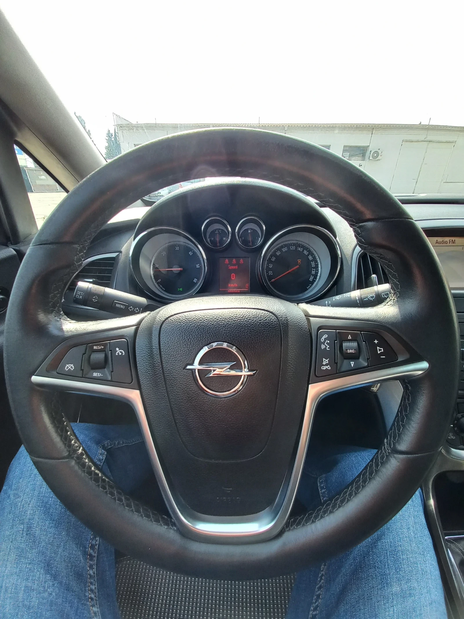 Opel Astra, снимка 14 - Автомобили и джипове - 56049554