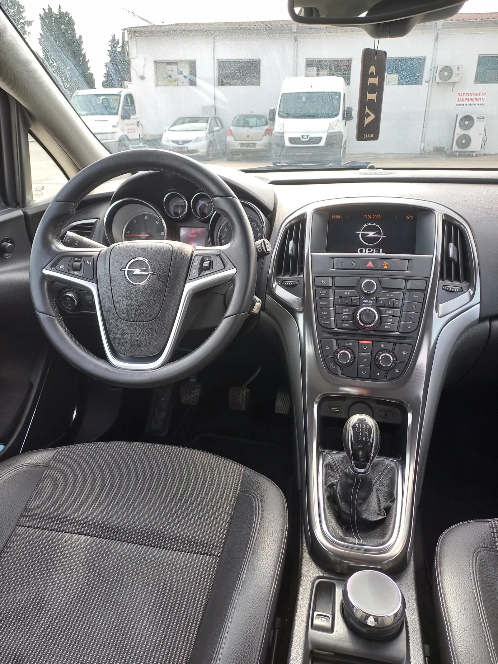 Opel Astra, снимка 12 - Автомобили и джипове - 56049554