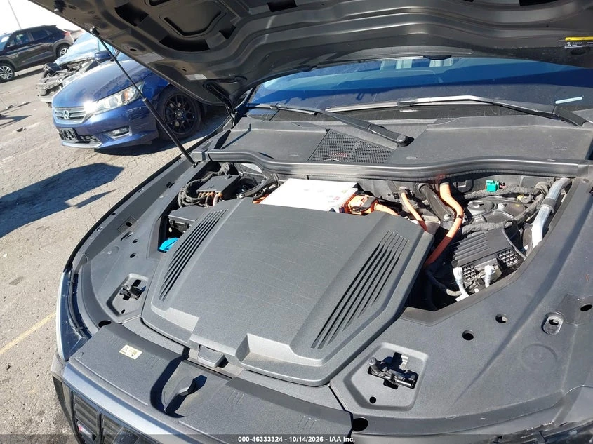 Audi E-Tron Sportback Premium Plus Quattro, снимка 10 - Автомобили и джипове - 56618862