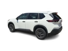 Nissan Rogue S AWD finished in Glacier White on Graphite cloth  | Mobile.bg � ����� ������ 8
