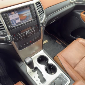 Jeep Grand cherokee 5.7i HEMI * DISTRONIC* * PANORAMA*  - 10400 € - 44486693 17