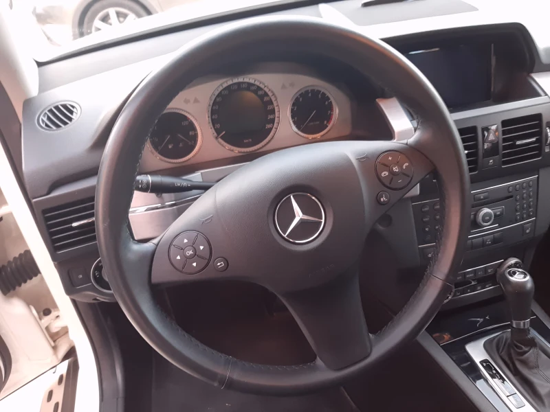 Mercedes-Benz GLK 3.0i-66000км.SPORT PAKET, снимка 12 - Автомобили и джипове - 46869910