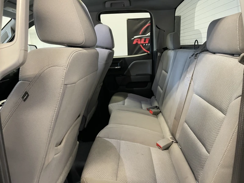 Gmc Sierra 4x4* Double Cab* V8* ПРОВЕРЕН* Onyx Black, снимка 10 - Автомобили и джипове - 52571344
