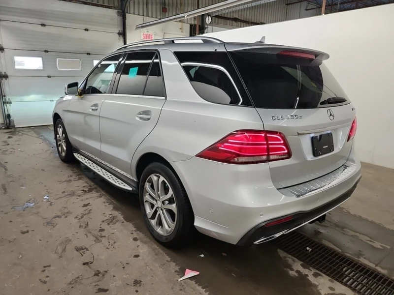 Mercedes-Benz GLE * 350D * CARFAX * БЕЗ ПЪРВОНАЧАЛНА ВНОСКА, снимка 4 - Автомобили и джипове - 53245404