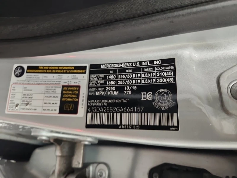 Mercedes-Benz GLE * 350D * CARFAX * БЕЗ ПЪРВОНАЧАЛНА ВНОСКА, снимка 15 - Автомобили и джипове - 53245404