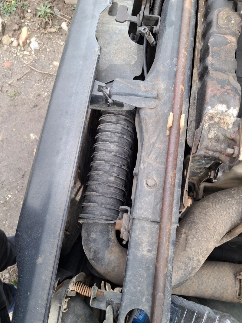 Daihatsu Rocky, снимка 9 - Автомобили и джипове - 53594882