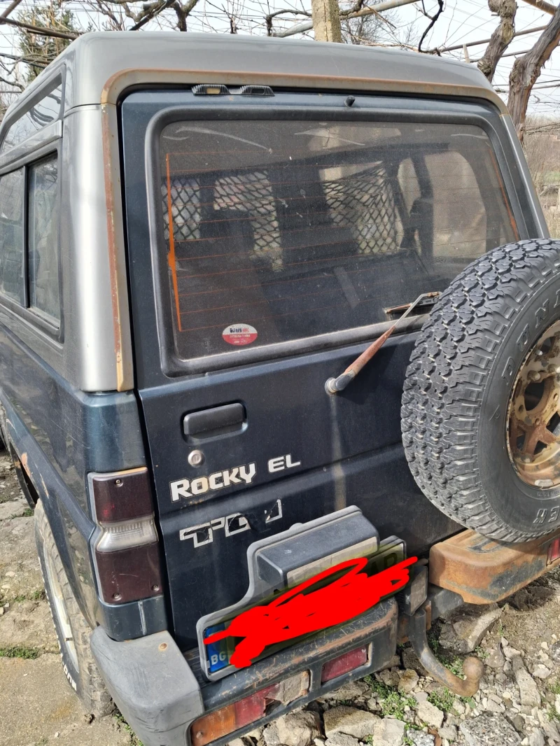 Daihatsu Rocky, снимка 5 - Автомобили и джипове - 53594882