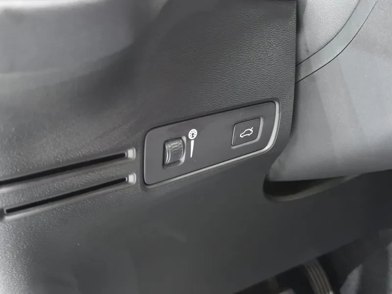 Volvo XC40 �4 MOMENTUM | �������| �����| ������| ��������  | Mobile.bg � ����������� 16