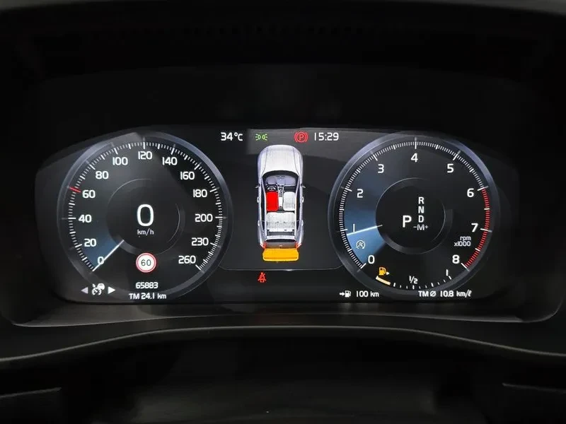 Volvo XC40 �4 MOMENTUM | �������| �����| ������| ��������  | Mobile.bg � ����������� 17