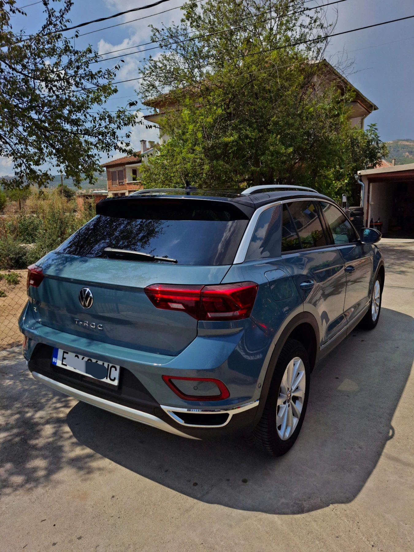 VW T-Roc 1.5 R-line - изображение 4