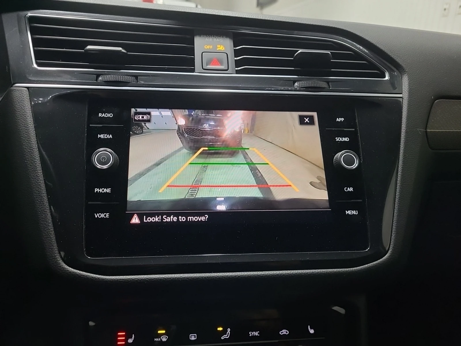 VW Tiguan COMFORTLINE * * CARFAX * * АВТО КРЕДИТ * *  - изображение 9