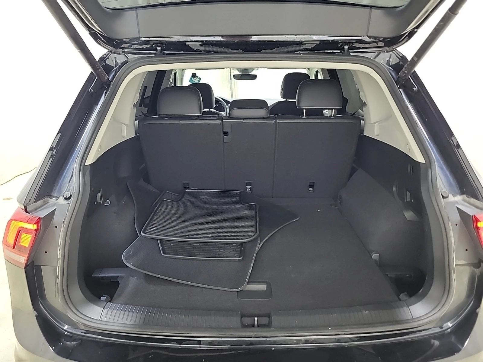 VW Tiguan COMFORTLINE * * CARFAX * *   * *  | Mobile.bg   12