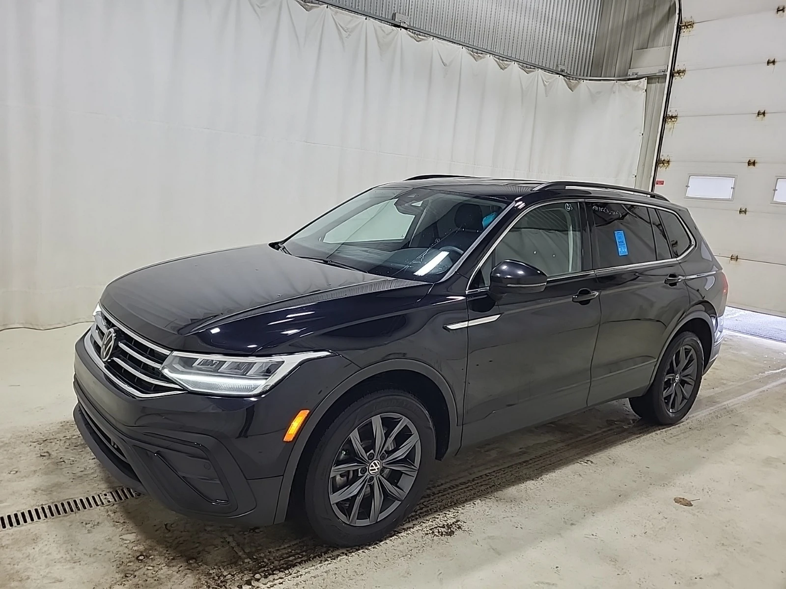 VW Tiguan COMFORTLINE * * CARFAX * * АВТО КРЕДИТ * *  - изображение 2