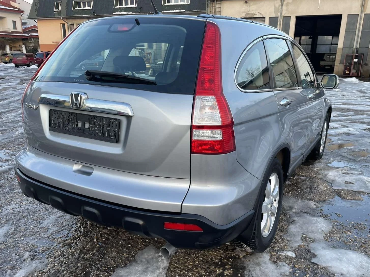Honda Cr-v 2.0 VTEC Elegance - изображение 4