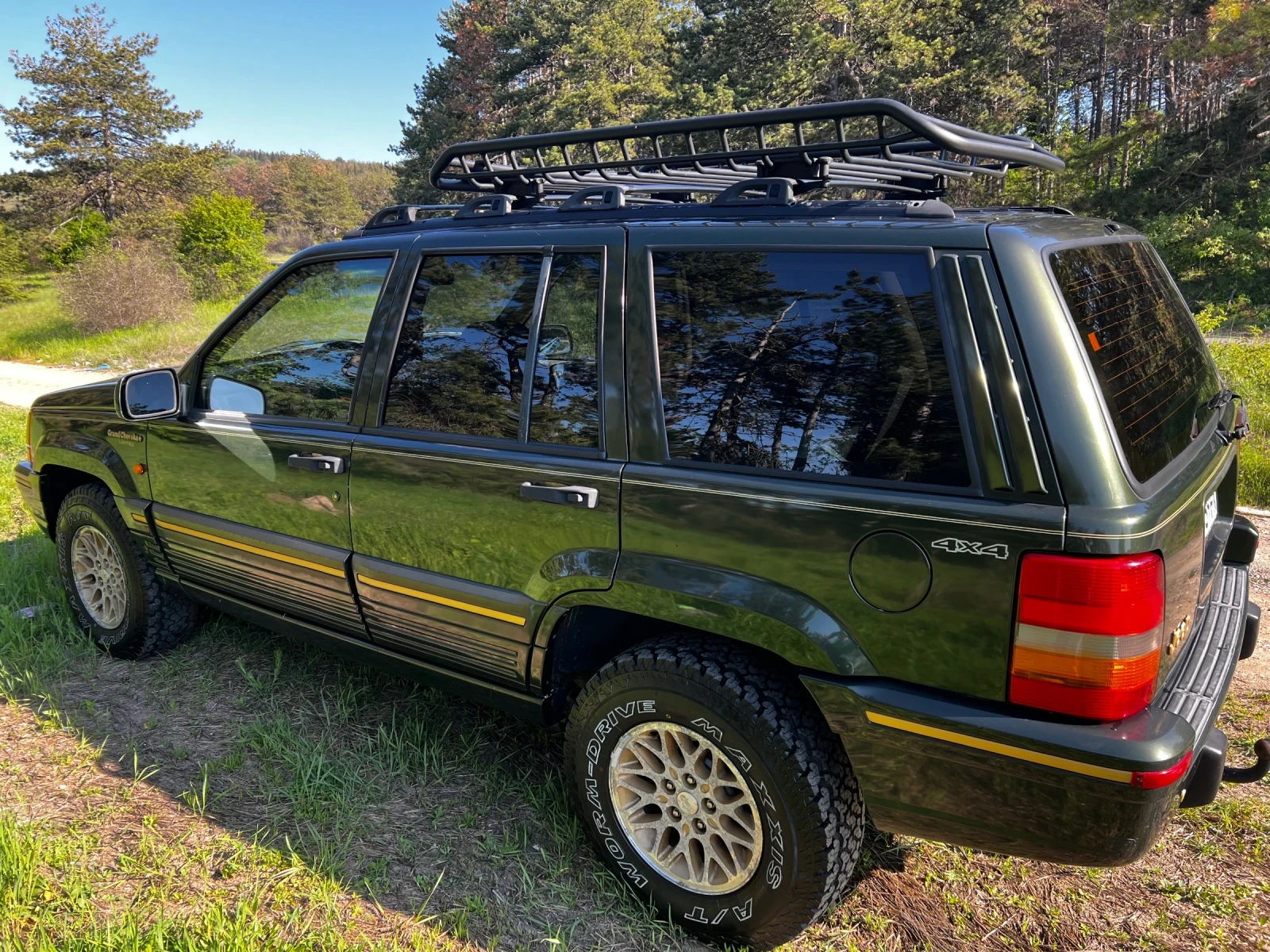 Jeep Grand cherokee 5, 2 V8 ГАЗ, снимка 3 - Автомобили и джипове - 53991969