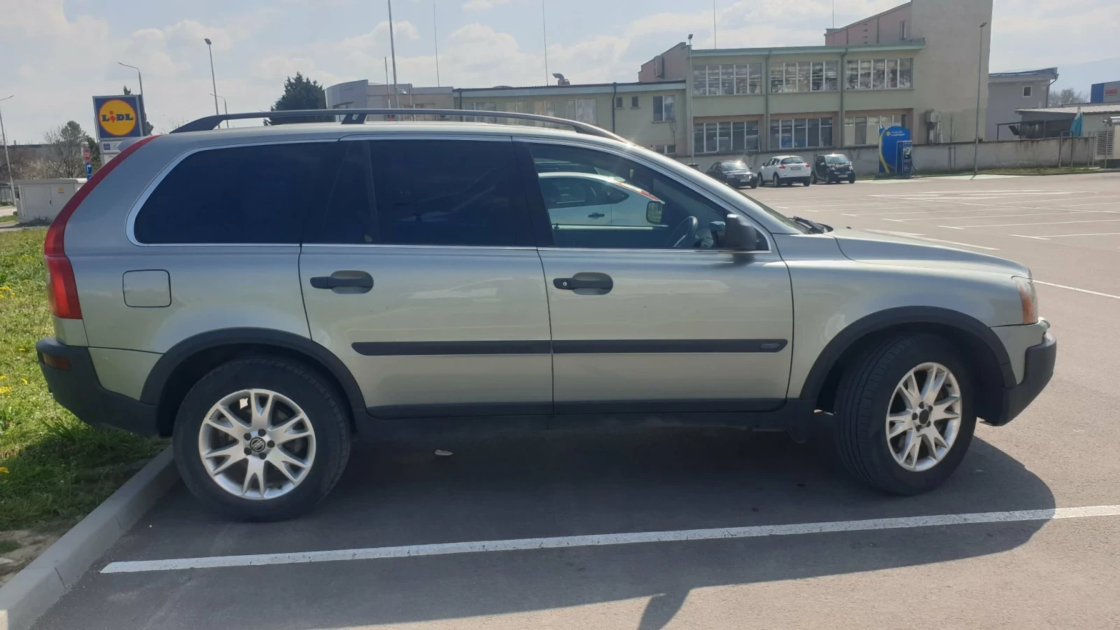 Volvo Xc90, снимка 5 - Автомобили и джипове - 54016235