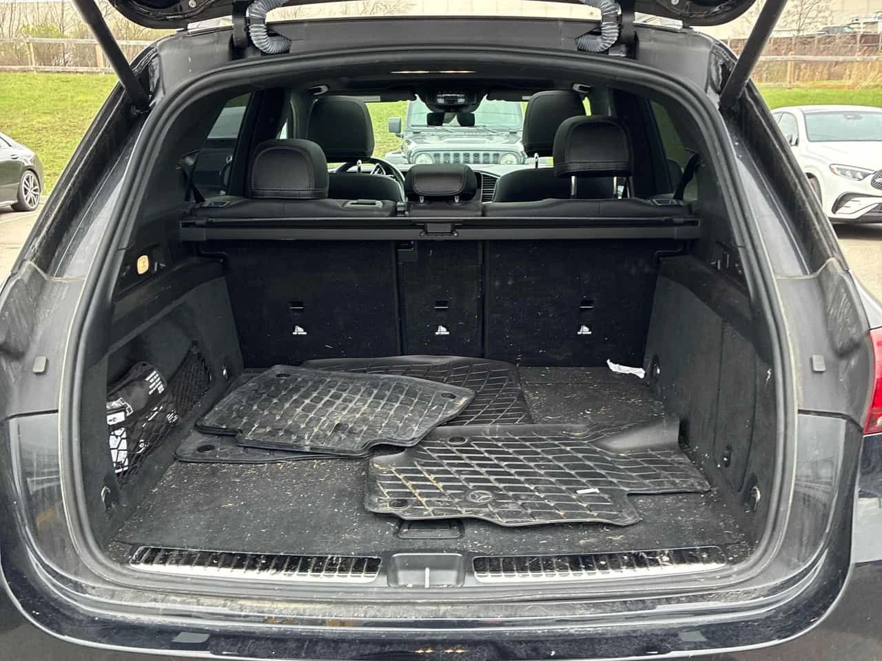 Mercedes-Benz GLE 350 CARFAX, снимка 13 - Автомобили и джипове - 54297074