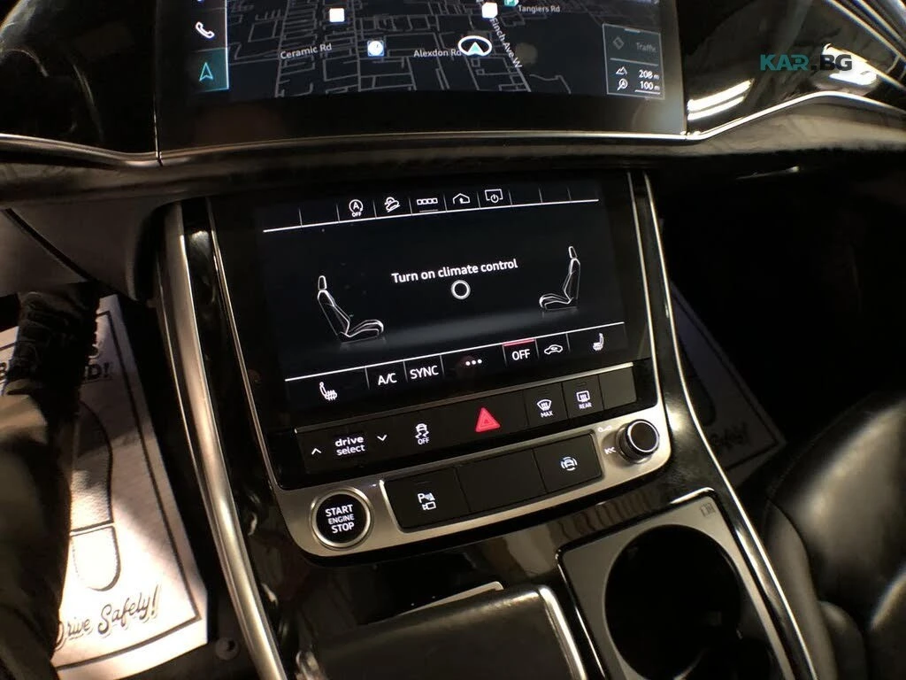 Audi Q7 Komfort * АвтоКредит * (ЦЕНА ДО БГ), снимка 14 - Автомобили и джипове - 55052687