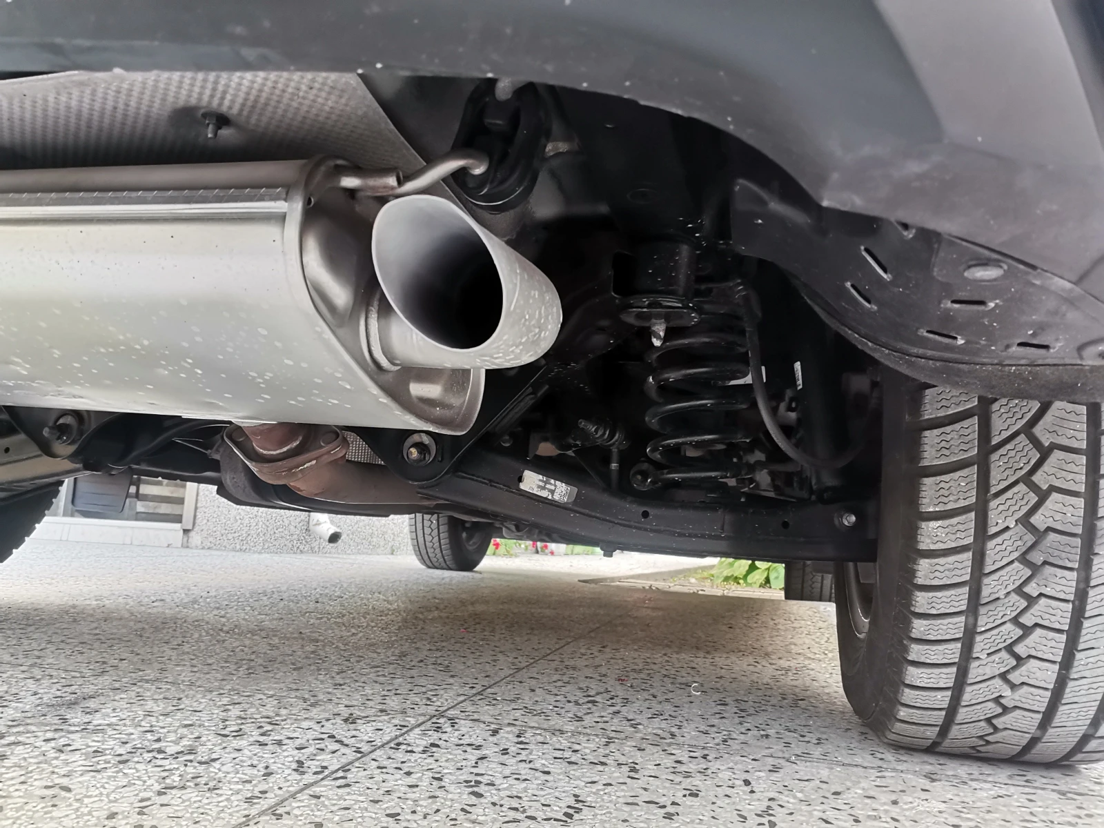 Hyundai Tucson  Xennon/Ст.Таван/, снимка 17 - Автомобили и джипове - 55092218
