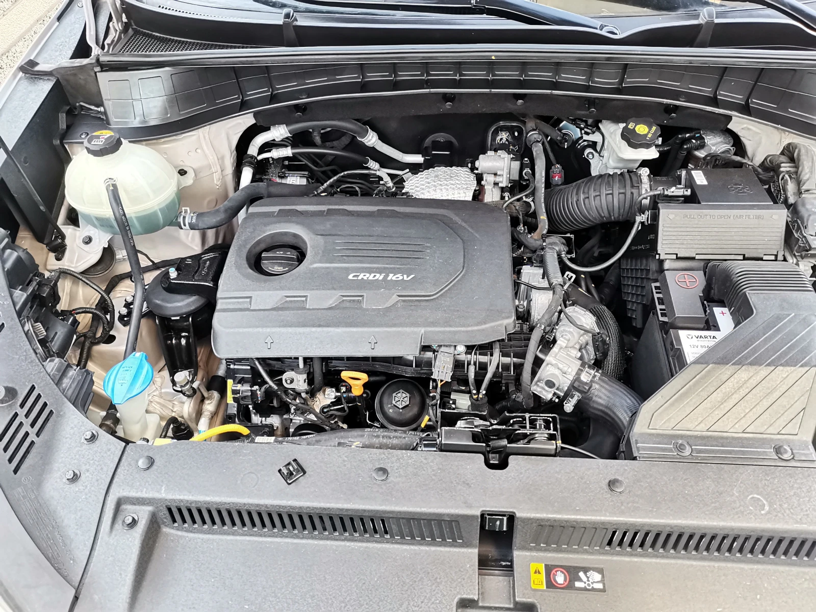 Hyundai Tucson  Xennon/Ст.Таван/, снимка 9 - Автомобили и джипове - 55092218