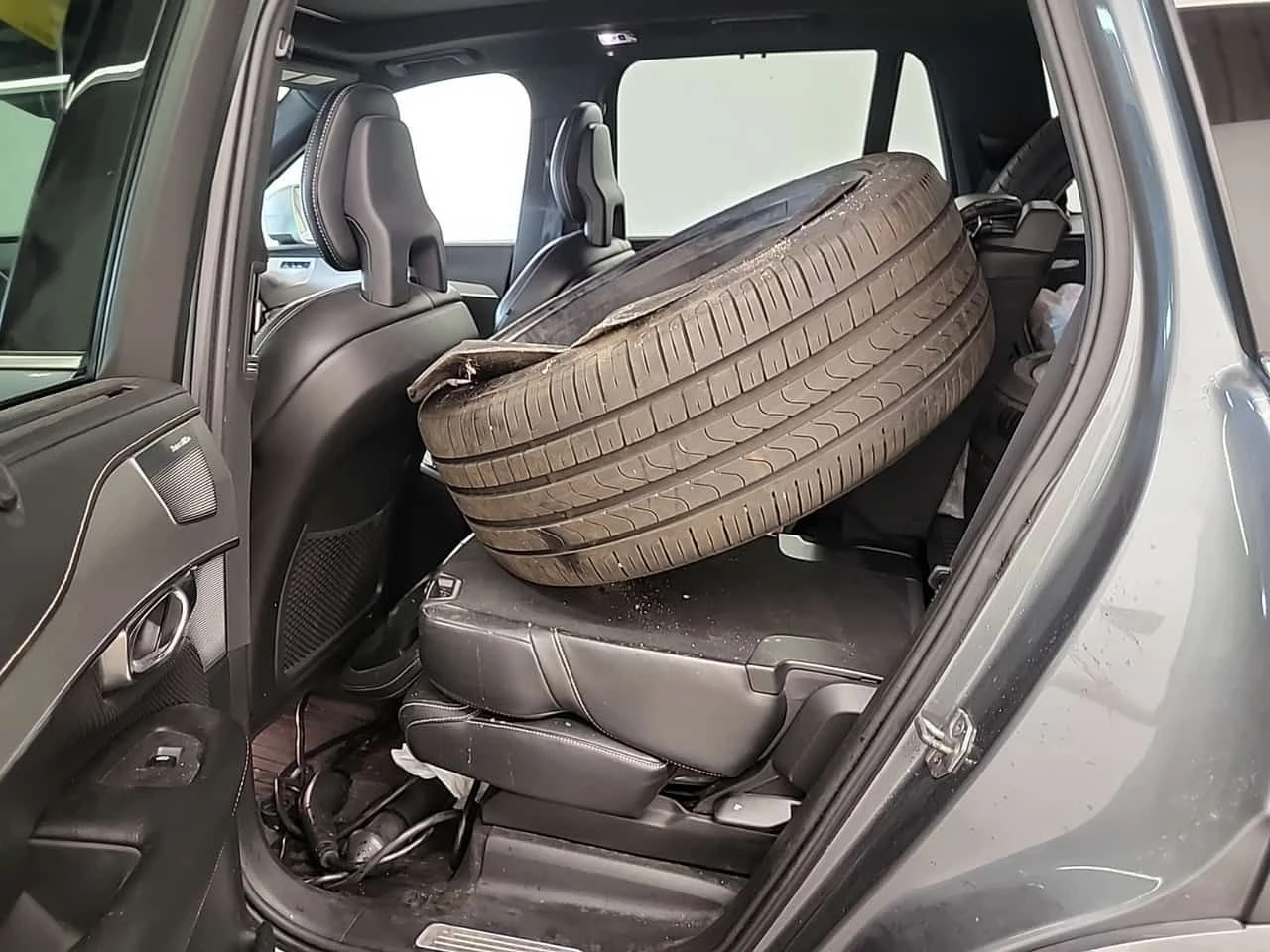 Volvo Xc90 * R DESIGN * CARFAX * ЦЕНА ДО БГ, снимка 11 - Автомобили и джипове - 55617910