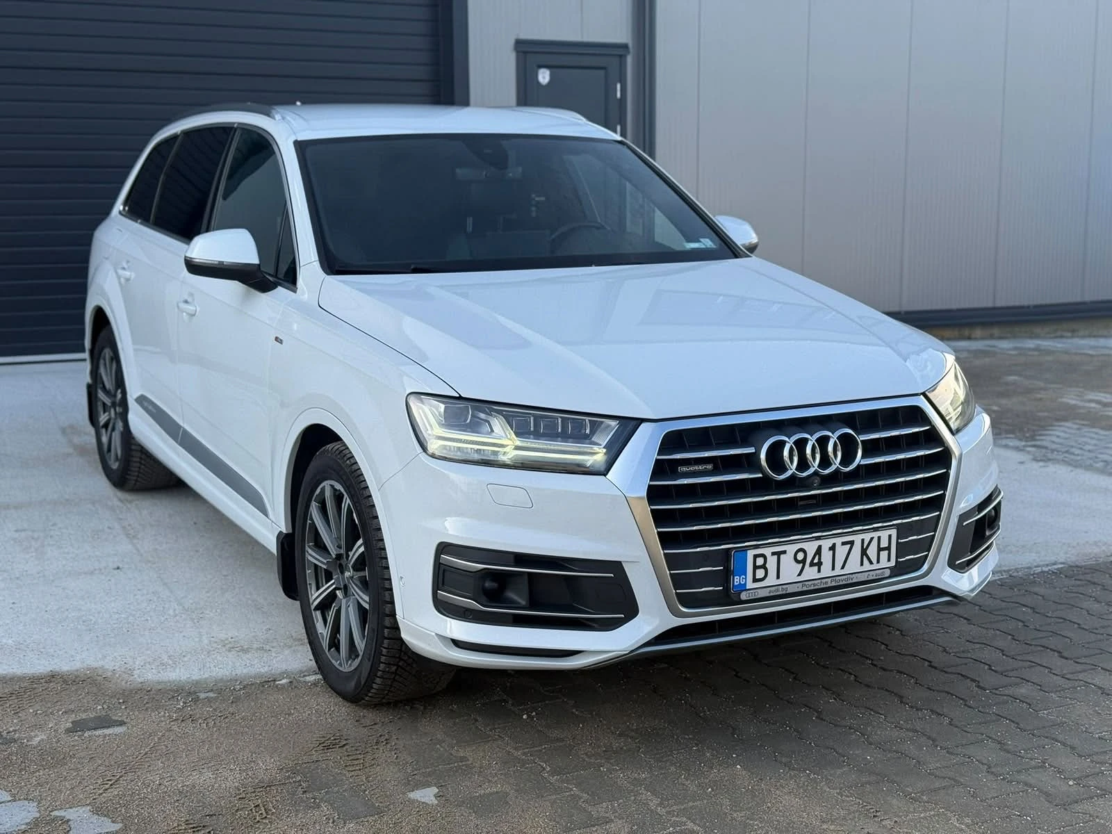 Audi Q7 S-Line| 3.0TDI| Matrix| Bose| Завиващ Заден Мост