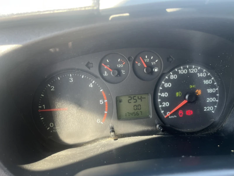 Ford Transit 6-скорости, КЛИМА, снимка 9 - Бусове и автобуси - 51246266