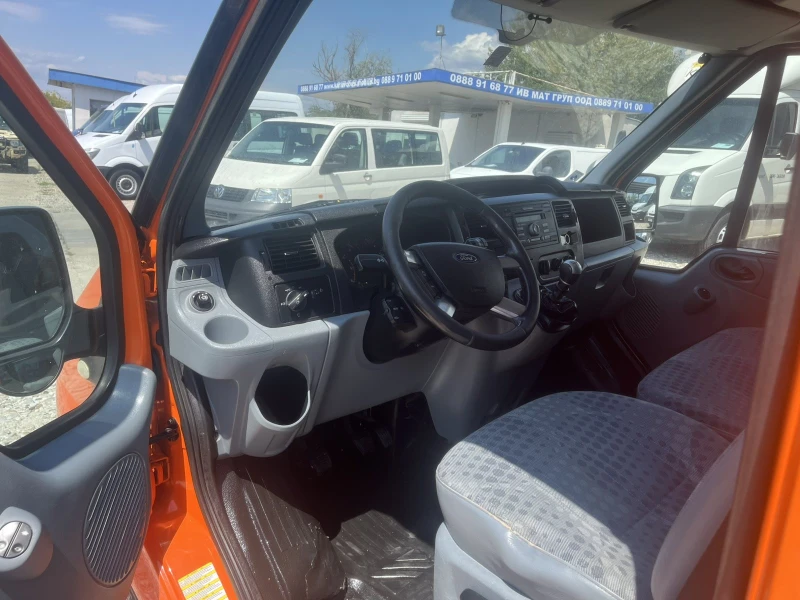 Ford Transit 6-скорости, КЛИМА, снимка 8 - Бусове и автобуси - 51246266