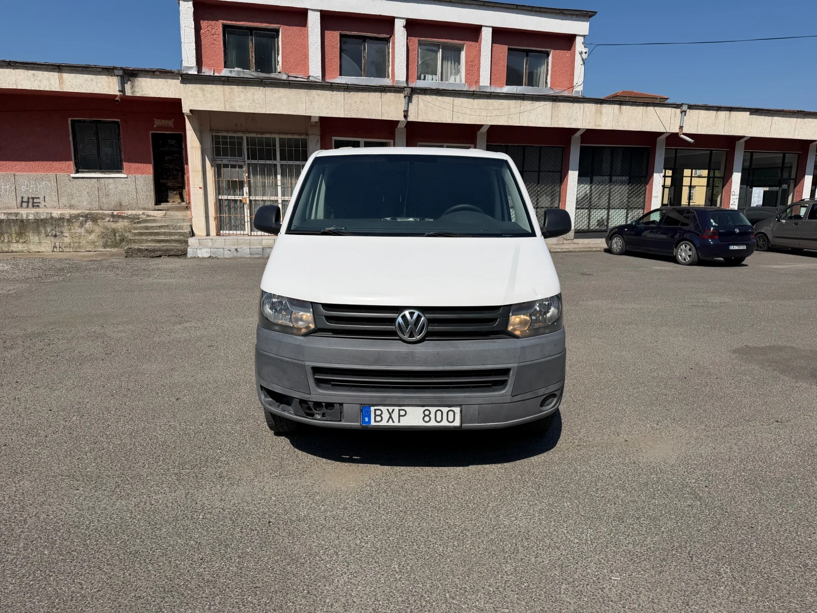 VW Transporter 2.0TDI, снимка 2 - Бусове и автобуси - 55309424