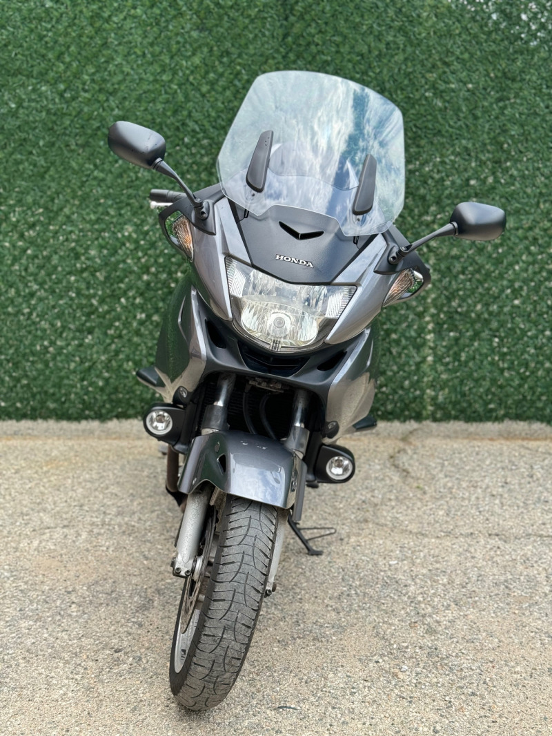 Honda Deauville 700, снимка 2 - Мотоциклети и мототехника - 40375364