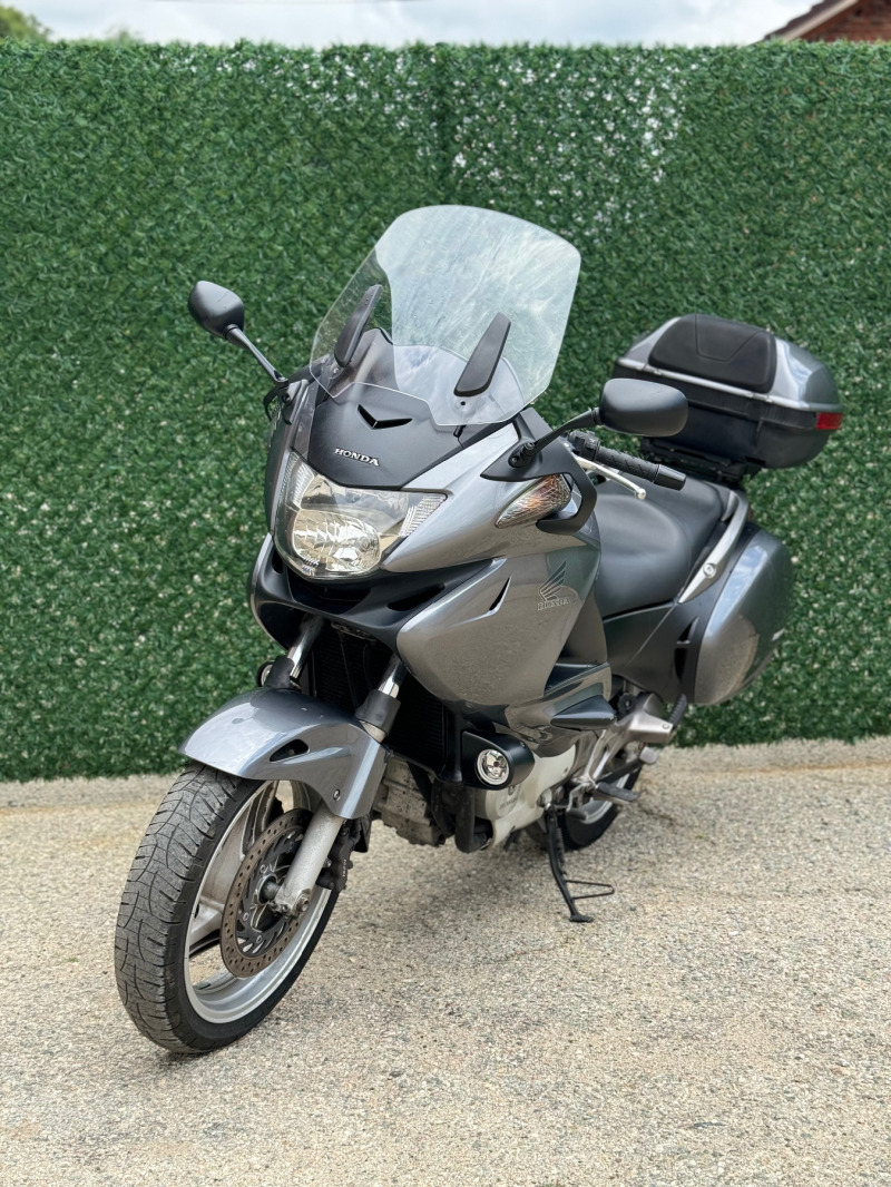 Honda Deauville 700, снимка 1 - Мотоциклети и мототехника - 40375364