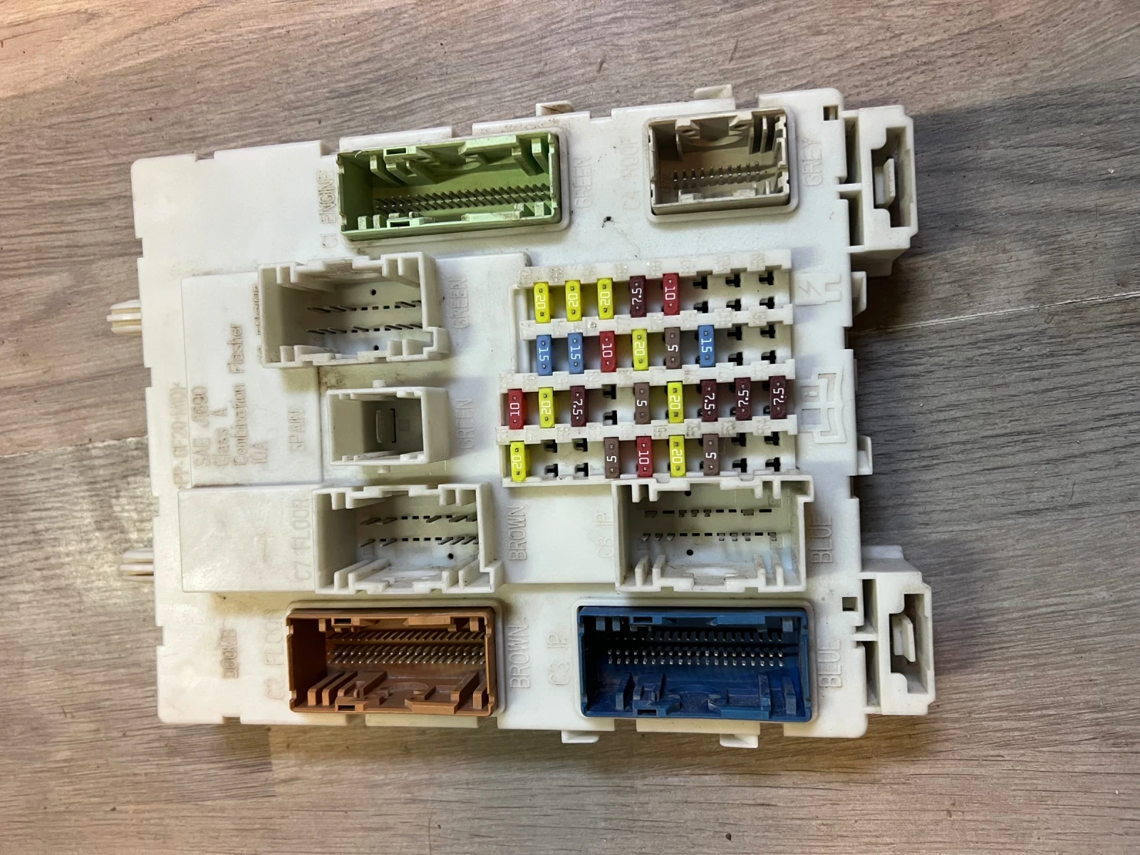 F1DT-14A073-BH   /  / FORD FOCUS MK3  97RI010012  116RA000084 FoMoCo | Mobile.bg   4