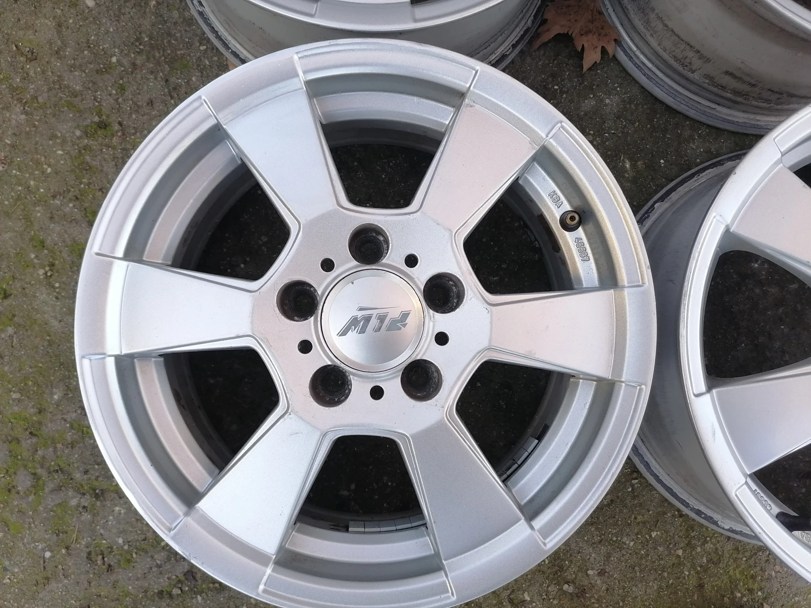 ������ �� VW Golf | Mobile.bg � ����������� 2