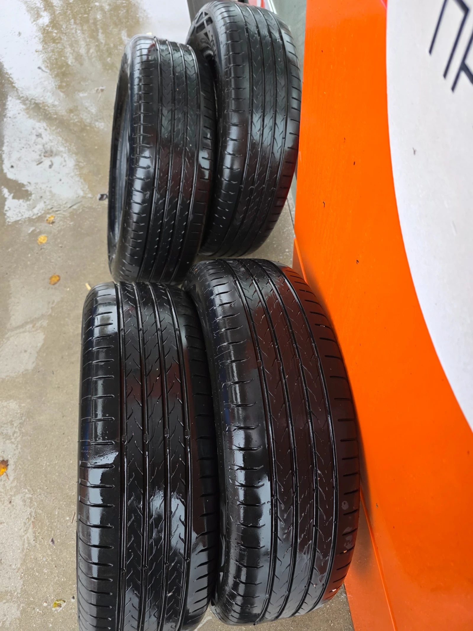 Гуми Летни 215/60R17