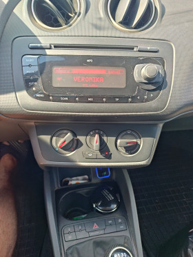 Seat Ibiza 1.6 tdi, снимка 11 - Автомобили и джипове - 45491640
