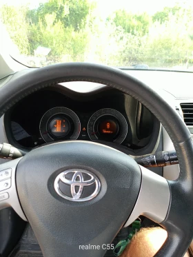 Toyota Auris, снимка 8