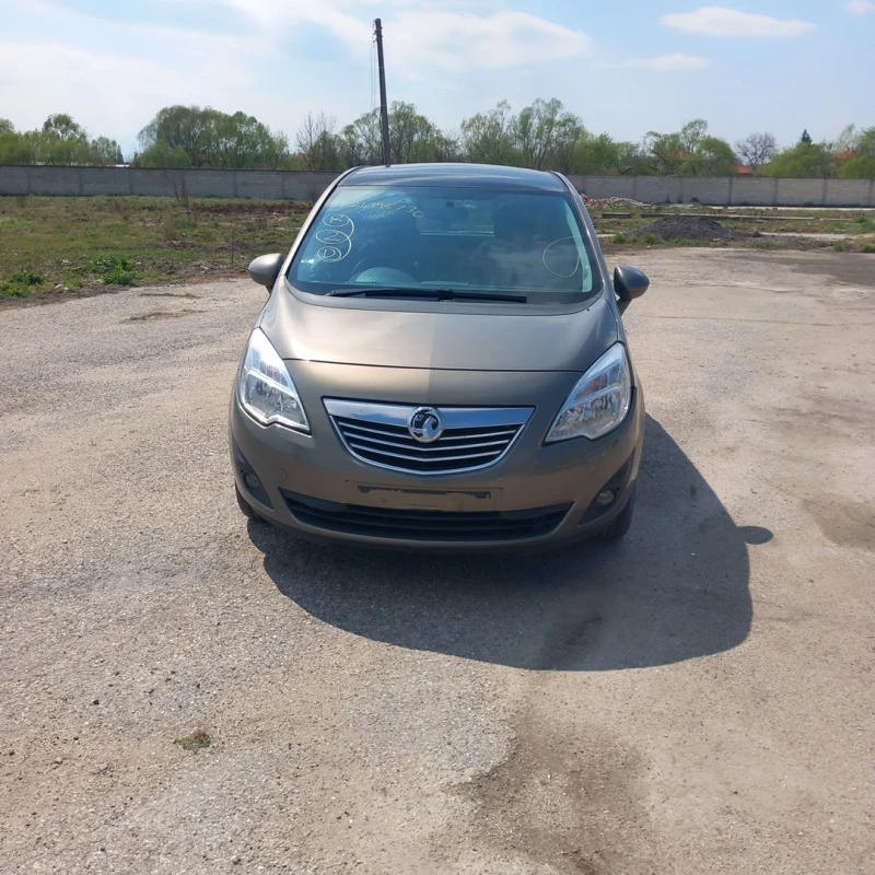 Opel Meriva B, снимка 1 - Автомобили и джипове - 47517593