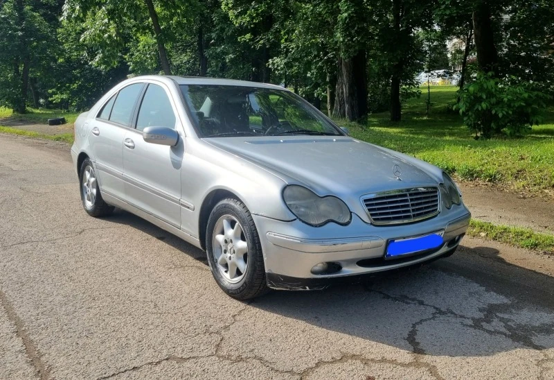 Mercedes-Benz 180 Elegance, снимка 4 - Автомобили и джипове - 46536618