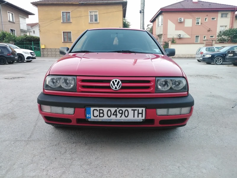 VW Vento 1.8, снимка 6 - Автомобили и джипове - 46928920