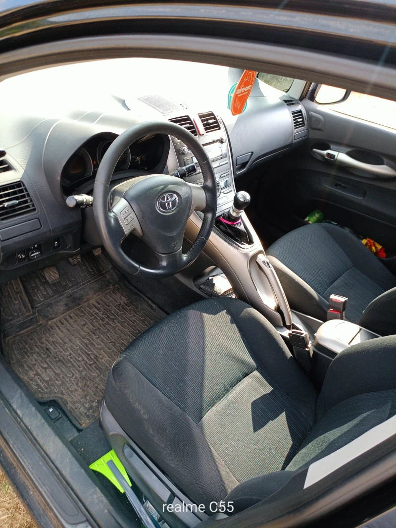 Toyota Auris, снимка 7 - Автомобили и джипове - 47042256