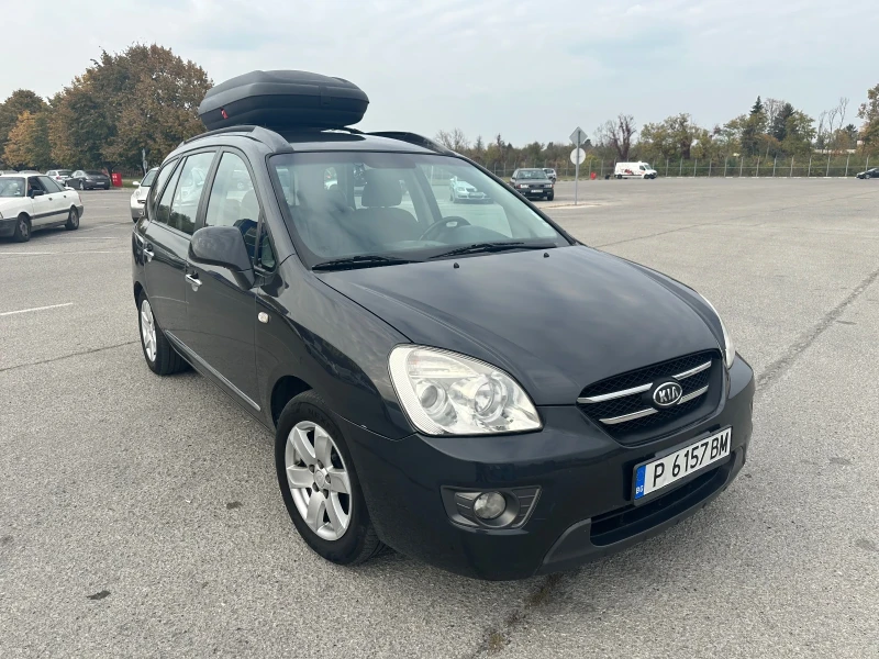 Kia Carens, снимка 1 - Автомобили и джипове - 47777352