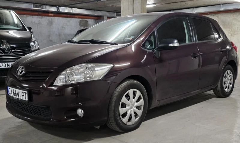 Toyota Auris, снимка 5 - Автомобили и джипове - 47973866