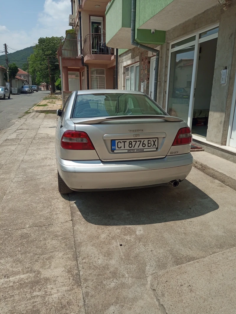 Volvo S40 1.9. 115kc., снимка 4 - Автомобили и джипове - 52105243