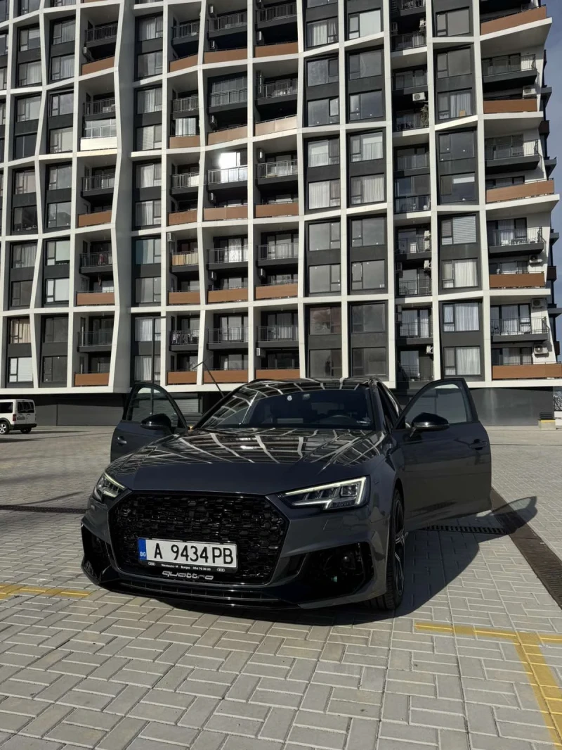 Audi A4 Avant RS/S-line