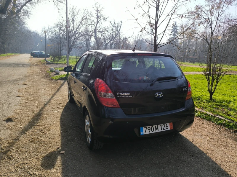 Hyundai I20, снимка 2 - Автомобили и джипове - 52836918