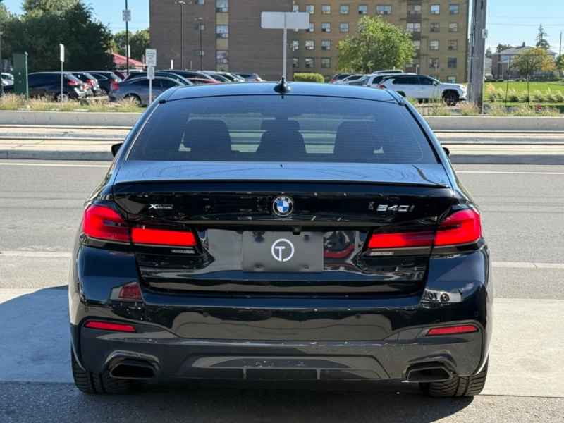 BMW 540 2022 BMW 5 Series 540i M SPORT, снимка 7 - Автомобили и джипове - 53021880